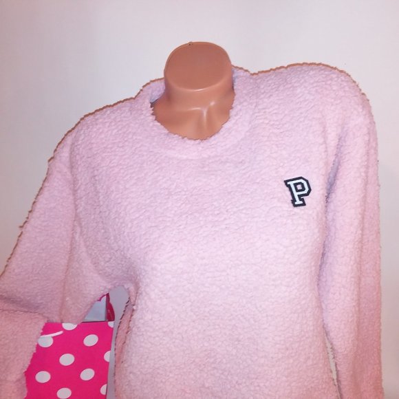 Victoria Secret‎ PINK Sweater - Picture 2 of 6